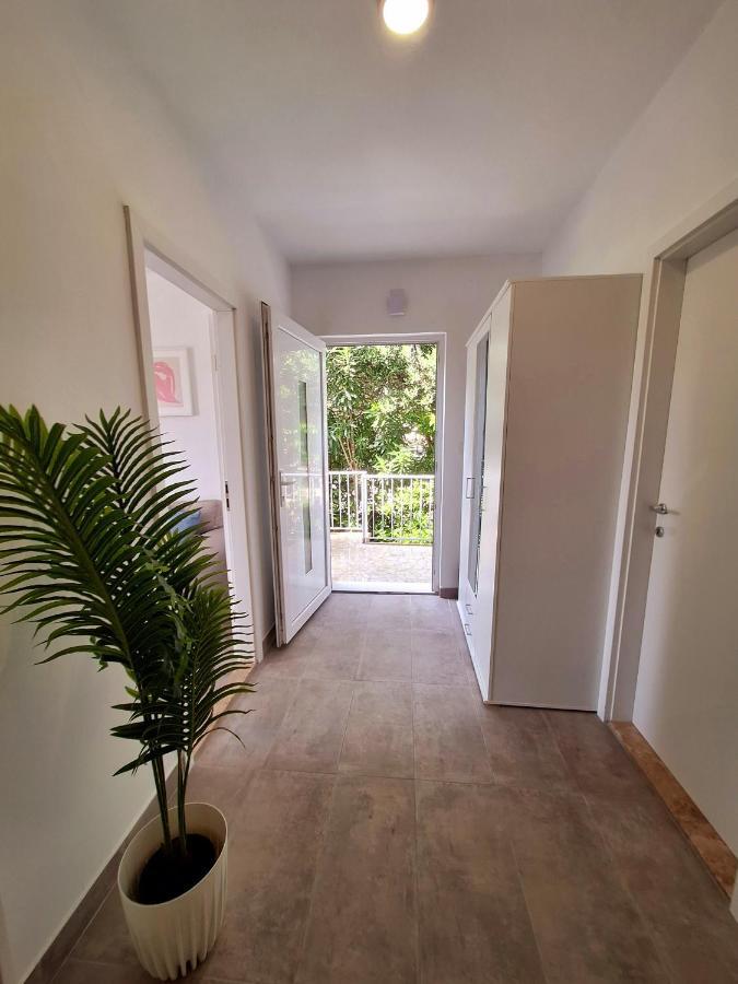 Apartment Ivy Mlini Exterior photo